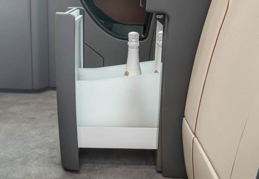 Champagne with flute